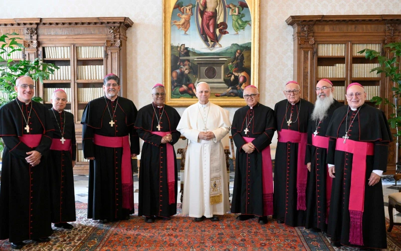 Visita Ad Limina: Obispos de Puerto Rico Reafirman Comunión con el Papa Francisco y Abordan Desafíos Eclesiales Globales