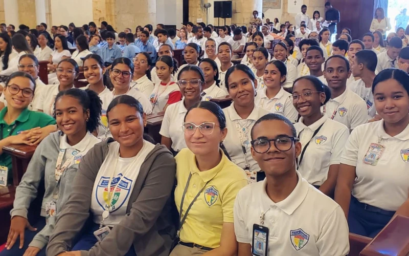 La Juventud Dominicana: Un Tesoro a Cuidar y Acompañar, Afirma Mons. Morel Diplán en Misa Nacional