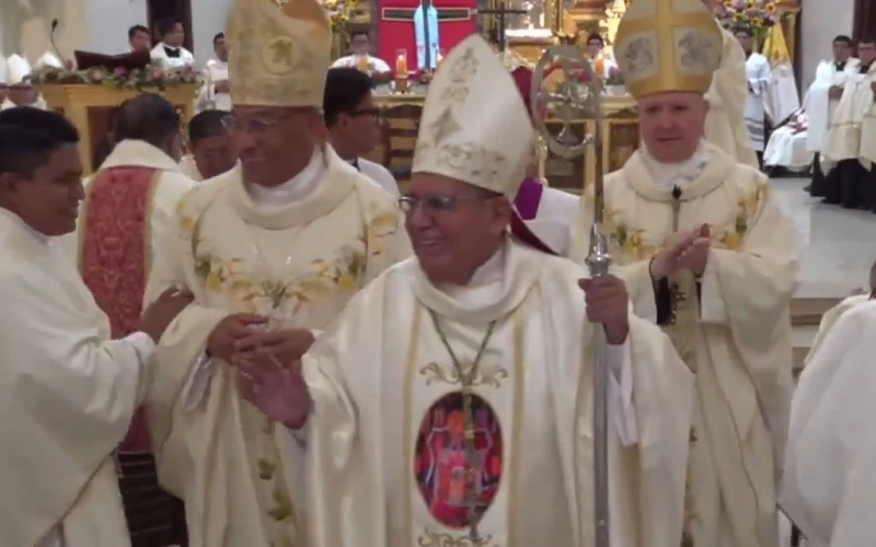 Mons. Luciano Maza Huamán es Consagrado y Toma Posesión como Nuevo Arzobispo de Piura en Solemne Ceremonia