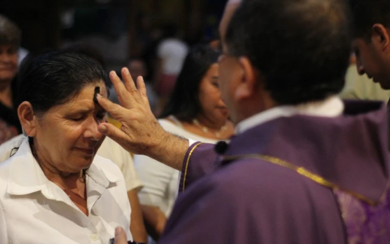 Miércoles de Ceniza: Profundo Significado y Origen Milenario de la Tradición que Abre la Cuaresma