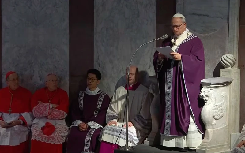 Papa León XIV: La Cuaresma, un Llamado Urgente a la Conversión Comunitaria y el Reconocimiento de Nuestras “Cenizas” Globales