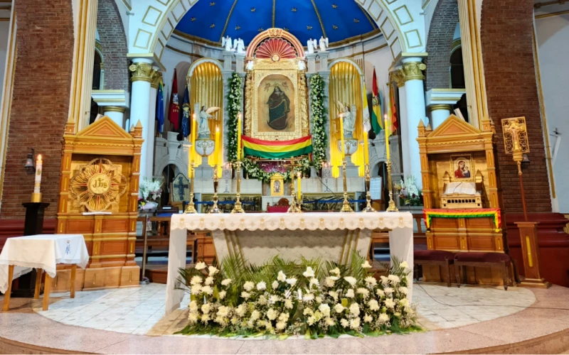 Oruro Teje Fe, Historia y Política en Celebración a la Virgen del Socavón con Compromiso de Restauración Nacional