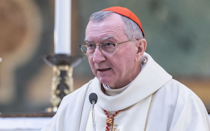 Desde el Vaticano: Cardenal Parolin Clama por la Paz y Exalta la Conciencia Militar en un Mundo en Tensión
