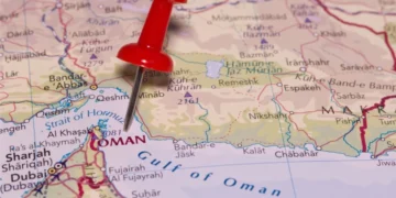 Papa León XIV clama por los 20.000 marinos atrapados en el estratégico estrecho de Ormuz