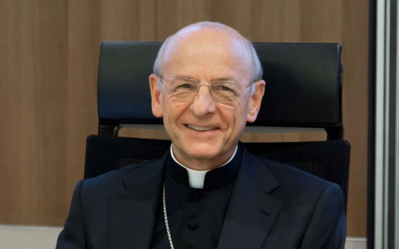 Opus Dei Inicia Preparación Espiritual Hacia su Centenario con Reflexión y Renovación, Impulsado por Mons. Ocáriz