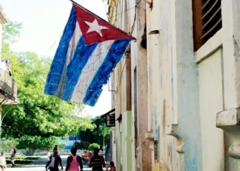 Obispo de Palm Beach denuncia profunda crisis humanitaria en Cuba y urge a la acción