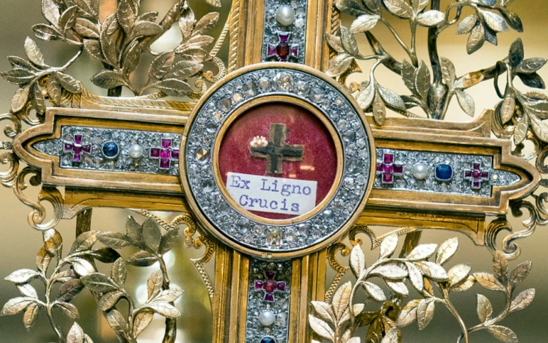 Tras Casi Ochenta Años, Reliquias de la Santa Cruz Reaparecen en San Juan de Cuyo