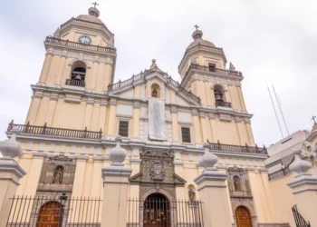 Municipalidad de Lima habilita 21 iglesias históricas y despliega plan de seguridad para Semana Santa 2026