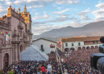 Presidente del episcopado peruano insta a la reconciliación y unidad nacional en Semana Santa