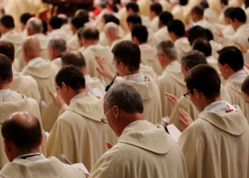 Jueves Santo: El Papa León XIV reflexiona sobre el don eterno del sacerdocio en la Iglesia católica