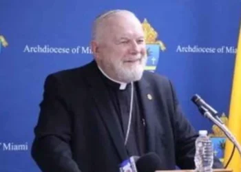 Arzobispo Wenski y subsecretario Landau denuncian la represión religiosa en Nicaragua en Semana Santa