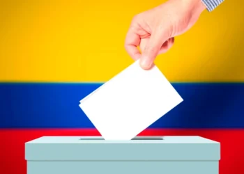 Obispos colombianos, con el respaldo del Papa León, instan al diálogo ante la polarización electoral