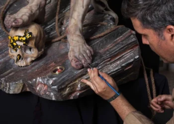 El arte sacro del imaginero José María Ruiz Montes recibe la bendición del Papa León XIV