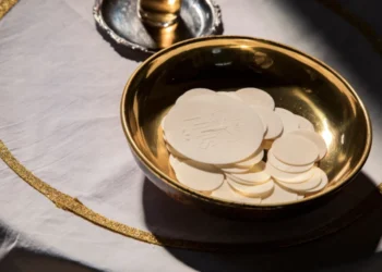 Grave sacrilegio en Tlaxcala: asaltan capilla, roban la Eucaristía y agreden a fieles en Sábado Santo