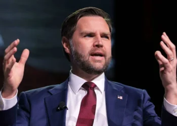 Obispos de Estados Unidos aclaran doctrina de guerra justa tras críticas de Vance al papa León XIV