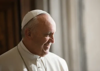 Venezuela recuerda a Francisco en el primer aniversario de su partida, honrando un legado de cercanía y fe