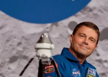 Astronautas de Artemis II relatan asombro cósmico y la búsqueda de significado espiritual al regresar a Tierra