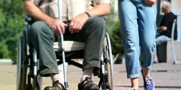 Ministerio de Salud e Iglesia acuerdan regularizar deuda con centros de discapacidad en Argentina