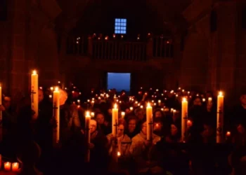 Vigilia Pascual y Domingo de Resurrección: Claves para comprender la celebración central de la fe cristiana