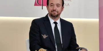 Comandante de Iberia pilotará el avión del Papa León XIV en su histórica visita a España
