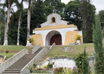 El Seminario Santa Rosa de Lima de Caracas impulsa una campaña para restaurar su capilla y apoyar vocaciones