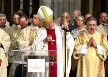 Cardenal Timothy Dolan conmemora doble jubileo sacerdotal y episcopal en emotiva misa neoyorquina