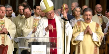 Cardenal Timothy Dolan conmemora doble jubileo sacerdotal y episcopal en emotiva misa neoyorquina