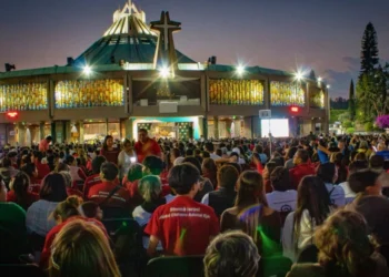 El Camino Neocatecumenal celebra 50 años de trayectoria en México con una multitudinaria misa en la Basílica de Guadalupe