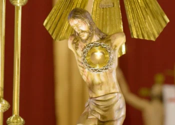 Bojayá conmemora 24 años de la masacre con custodia inspirada en el Cristo Mutilado