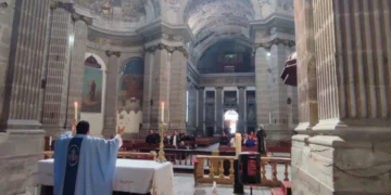 Un rescate monumental: P. Adrián Huerta transforma iglesias centenarias y apoya a los más vulnerables en CDMX