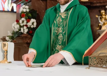 Detienen en el Estado de México a sacerdote Demetrio Vargas por presunto abuso sexual contra una religiosa