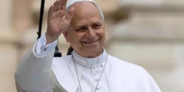 Una anécdota insólita: el Papa León XIV y su frustrante encuentro con el servicio al cliente bancario