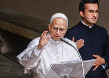 El Papa León XIV establece comisión vaticana para coordinar la reflexión sobre la inteligencia artificial y su impacto