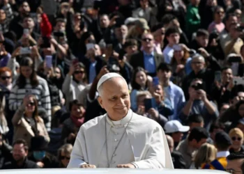 La Iglesia universal celebra el primer año de pontificado del Papa León XIV, un faro de paz y servicio
