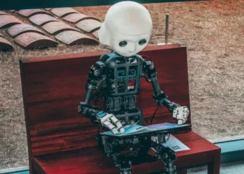 Inteligencia artificial y dignidad humana: El Papa León XIV actualiza la doctrina social de la Iglesia