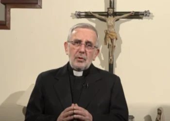 Monseñor Del Río Alba insta a católicos de Arequipa a superar el miedo y testimoniar su fe públicamente