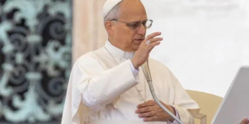 El Papa León XIV pide más misericordia divina para traer paz en un mundo de conflictos