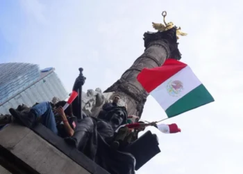 México celebra su pase perfecto en el Mundial 2026 mientras el Episcopado clama por los desaparecidos