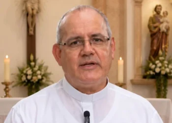 León XIV nombra a Elimar Carvajal Durán, nuevo obispo de Puntarenas y el más joven de Costa Rica
