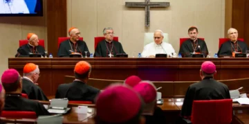 Papa León XIV llama a obispos de España a renovar la Iglesia y responder a la secularización
