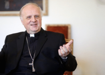 Llega a Argentina el nuevo nuncio Michael Banach y aumenta la expectativa por una visita del papa León XIV
