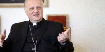 Llega a Argentina el nuevo nuncio Michael Banach y aumenta la expectativa por una visita del papa León XIV