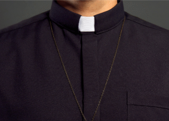 Sacerdote es vinculado a proceso en Ciudad de México por pederastia agravada; Arquidiócesis inicia investigación canónica
