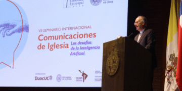 La Iglesia en Chile debate los desafíos de la inteligencia artificial con el mensaje del Papa León XIV