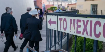 Obispos de EE. UU. y México exigen reforma migratoria integral y dignidad para los migrantes