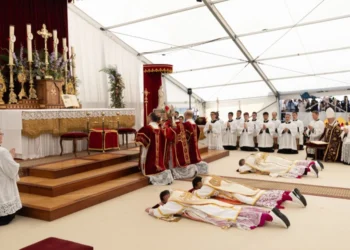 La Santa Sede detalla la invalidez de matrimonios FSSPX y la distinción con los ritos ortodoxos