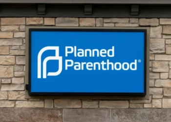 Planned Parenthood recupera fondos federales: la indignación provida se eleva en Estados Unidos
