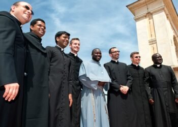Impulso a la vocación: CARF forma a 2.000 sacerdotes y seminaristas de 85 países