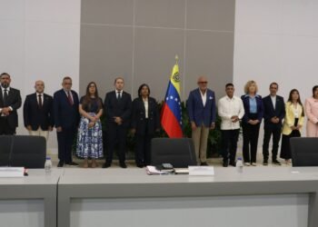 Iglesia católica en Venezuela respalda con cautela el inicio de negociaciones políticas