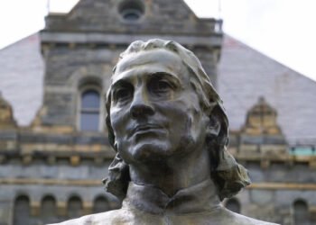 La compleja historia del catolicismo en los primeros Estados Unidos: de la persecución a la libertad